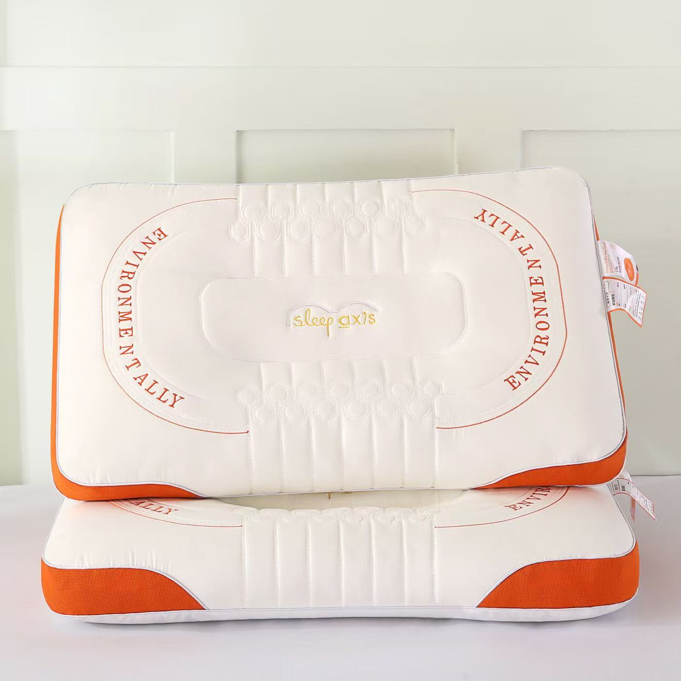 1pc Deep Sleep Pillow Provides Refreshing Sleep All Year Round, with a Soft and Highly Elastic Pillow Core. Its Ergonomic Neck-supporting Design Conforms to the Physiological Curve, While Zoned Support Technology Accommodates Both Side and Back