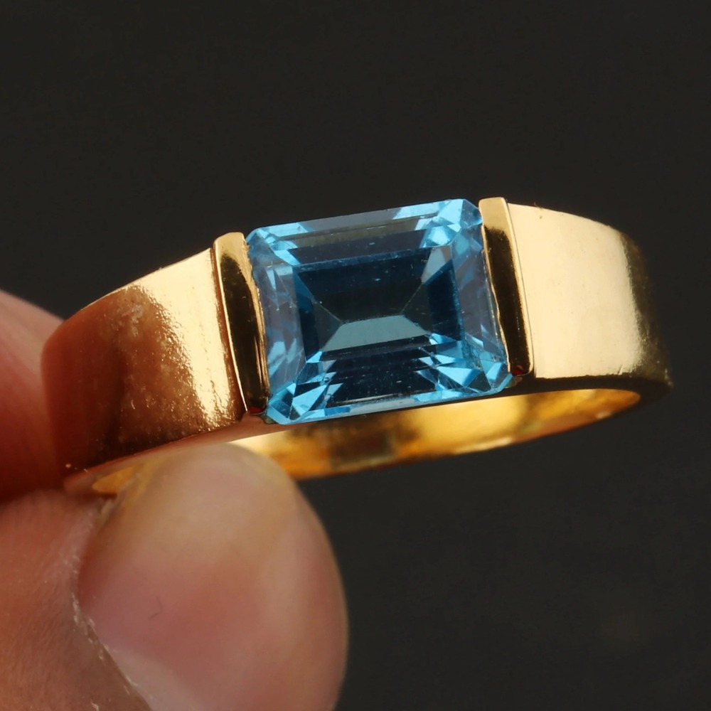 Fashionable Sparkling Women's Ring, Timeless Elegance