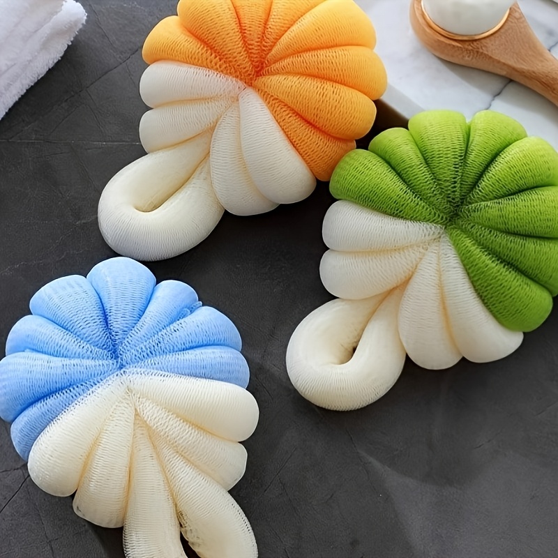 3pcs Set with Pumpkin-Shaped Bath Ball and Heart-Shaped Hooks