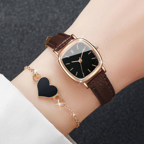 larawan ng item pambabaeng fashion watch, square dial, may heart-shaped na bracelet. regalong wristwatch para sa kababaihan. regalo sa ka an at pista. best friend set. regalo sa ng mga ina at ng mga puso