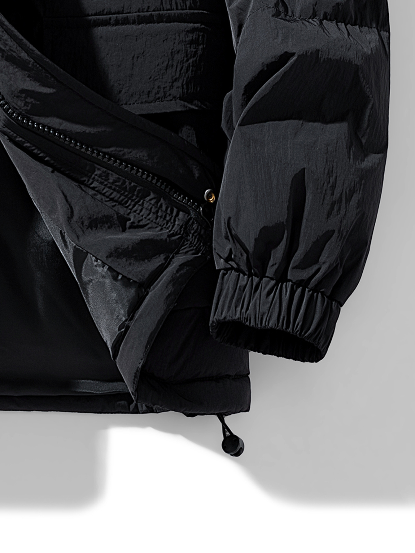 Men's Heavy-Duty Winter Coat with Full Zipper Closure