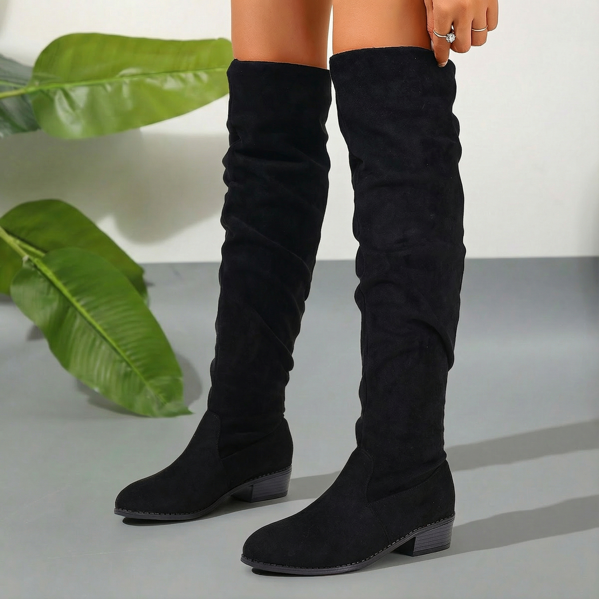 TEMU Hong Style Vintage Low-heel Lightweight Women's Round-toe Lazy Fashion Over-the-knee Boots, Winter New Ruched Design Comfortable Outdoor Retro