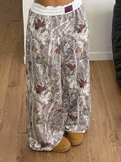 casual versatile wide leg trousers for teenage girls comfortable sweat wicking fabric loose fit suitable for spring summer autumn ideal for streetwear and sports perfect new years gift for outdoor