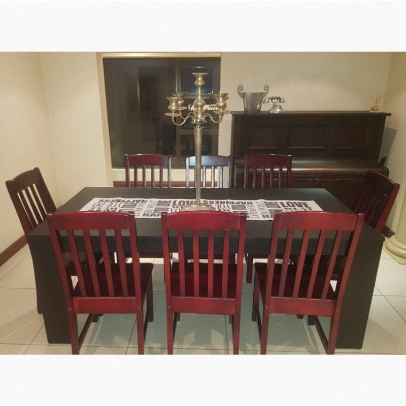 Stylish 8-Seater Dining Table for Family Gatherings - 190Cm Black Woodgrain End Perfect for Modern Homes And Entertaining Guests