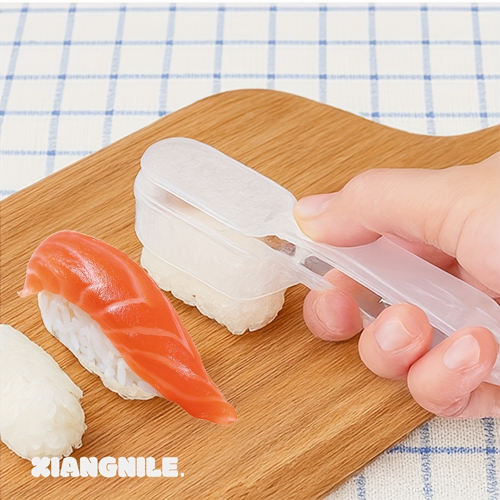 2 Piezas de Molde para Sushi, Portátil y Fácil de Usar para Hacer Mini Rollos, Práctico y Lindo Ayudante de Cocina para Hornear