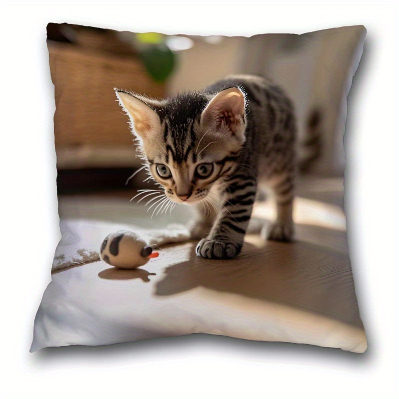 

1pc Cozy Cat Print Plush Pillowcase 17.7"x17.7" - Adorable Tabby Kitten Design, Bohemian Style Polyester Cover, Zipper Closure, Machine Washable - Bedroom, Living Decor (pillow Insert Not Included)