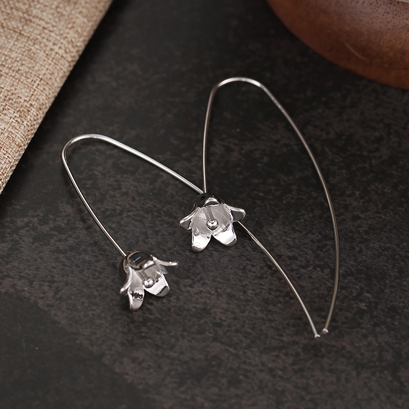 TEMU Élégantes boucles d'oreilles longues de , boucles d'oreilles pendantes florales minimalistes, boucles d'oreilles à pendentif de fleur délicate