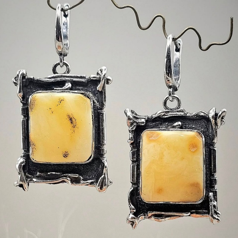 Retro Bohemian Bracket Earrings, Silvery Resin Pendant
