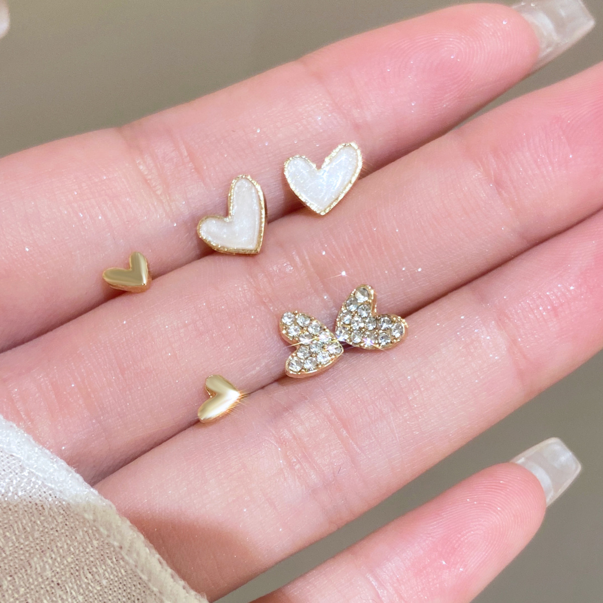 Heart Shaped Stud Earrings Set - 3pcs Sweet And Stylish Earring Collection