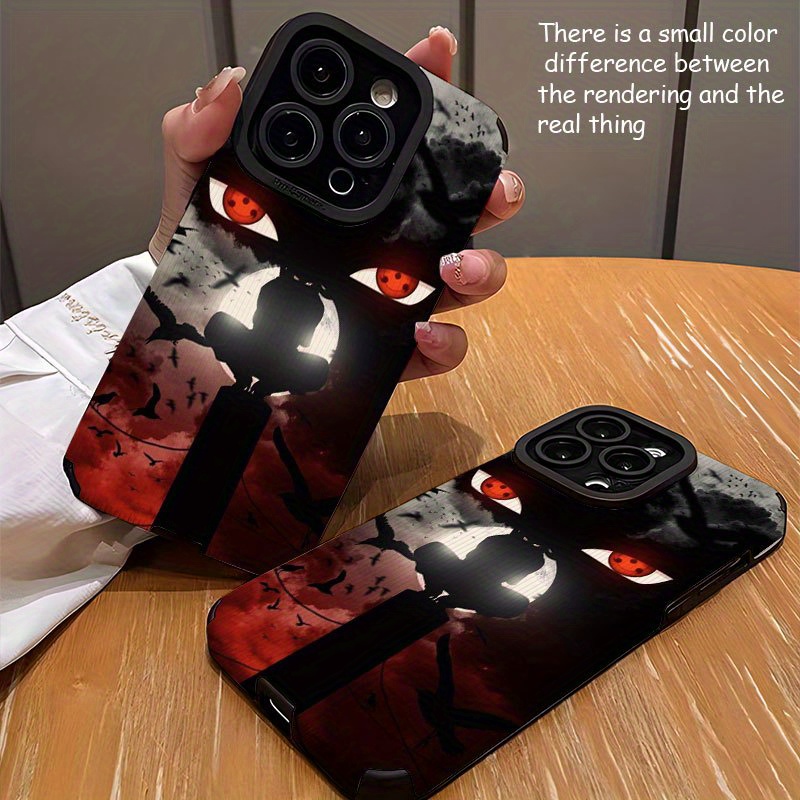 El diseño de ilustración estilo oscuro con Uchiha Itachi y cuervos es adecuado para fundas de teléfono de cuero artificial para for iphone 17, 17 Air, 17 Pro, 17 Pro Max, 16, 16 Plus, 16 Pro, 16 Pro Max, 15, 15 Plus, 15 Pro, 15 Pro Max, 14, 14 Plus, 14 Pro