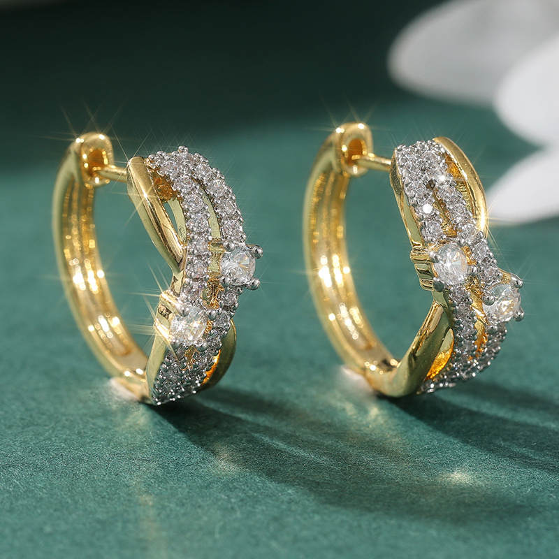 Women's Bright Golden Intertwined Hoop Earrings