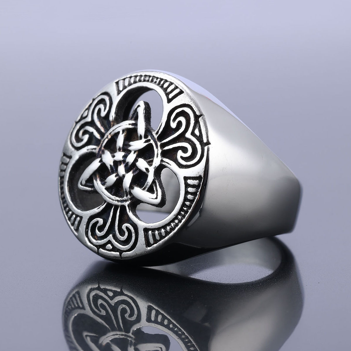 Image of Vintage Antique 304l 304l Stainless Steel Hollow Out Celtic Knot Band Ring For Men, Trendy Fashion Ring, Accessory, Without Battery