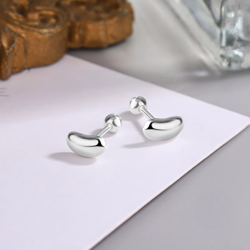 Smooth-Finish Stud Earrings, Ideal Gift for Friends