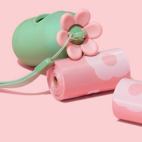 1pc dispenser and 15pcs 1roll flower shaped dog picker thickened portable dog bag dispenser outdoor travel dog walk kit pet owner sanitary waste removal accessory without battery