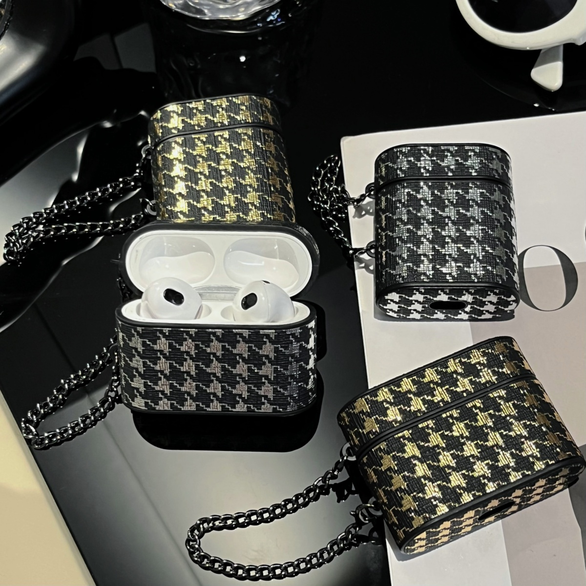 Silicone Square Earphone Case for AirPods 1/2/3/4/Pro/Pro2, Shockproof Protective Cover, Black/Bronze, Durable Earphone Pouch