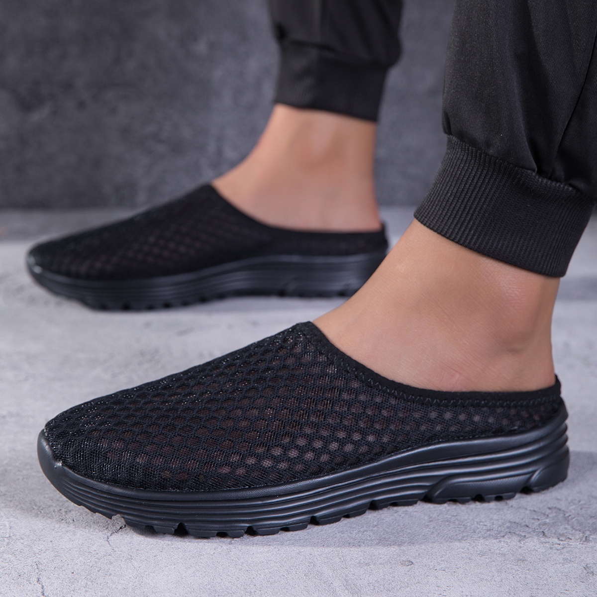 Image of Women's Orthopedic Shock-absorbing Slippers - Thick Sole & Breathable Hollow-out Mesh Sandals Suitable For -day, Cushioned Heel, Quick-dry Slides For, Office, Casual Wear - Lightweight