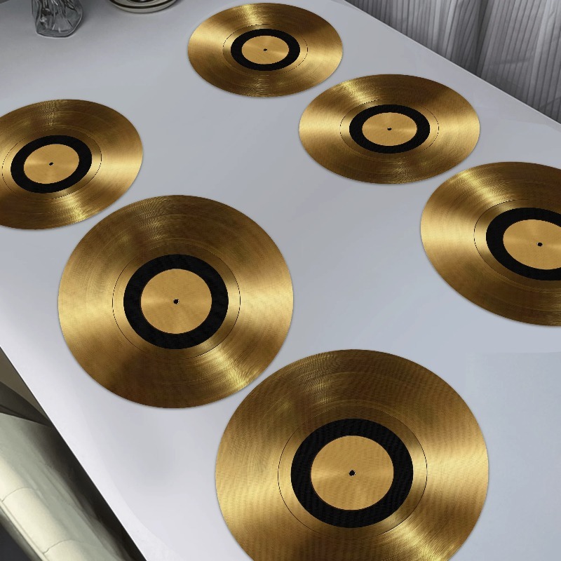 TEMU Set de 6 Napperons Ronds, Impression 2D Disque Vinyle Doré, Napperons Ronds Saisonniers pour Décoration de Table de Noël, Faciles à Nettoyer, 15