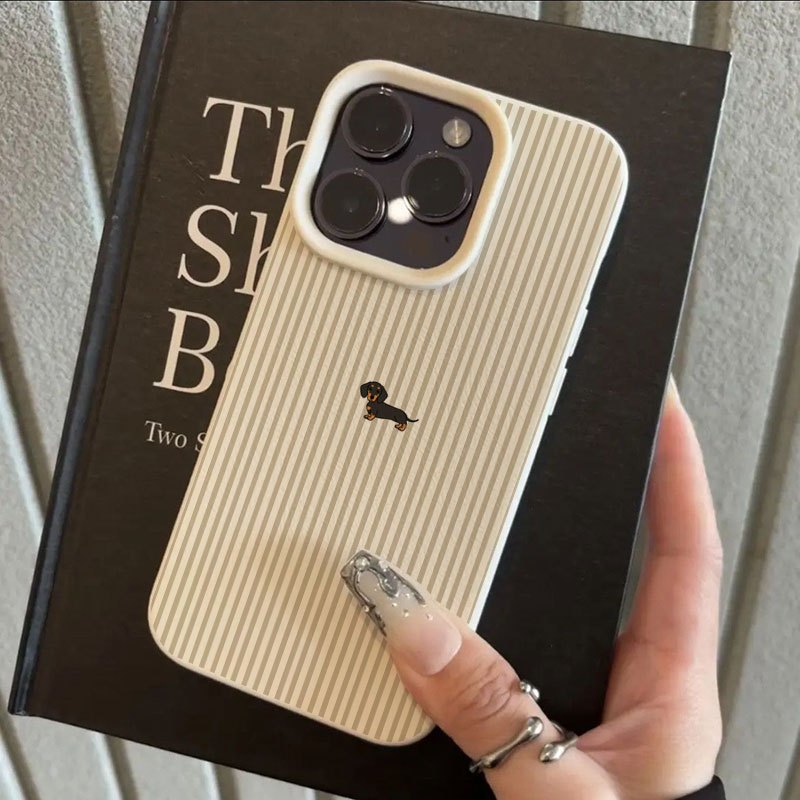 Phone Case: Adorable Dachshund Pattern - Compatible With Iphone 17 Pro Max, Iphone 16 Pro Max, 14, 15 Plus, 15, 13 Pro, 12, & 11. Premium Construction Drop Protection And A Stylish Aesthetic.
