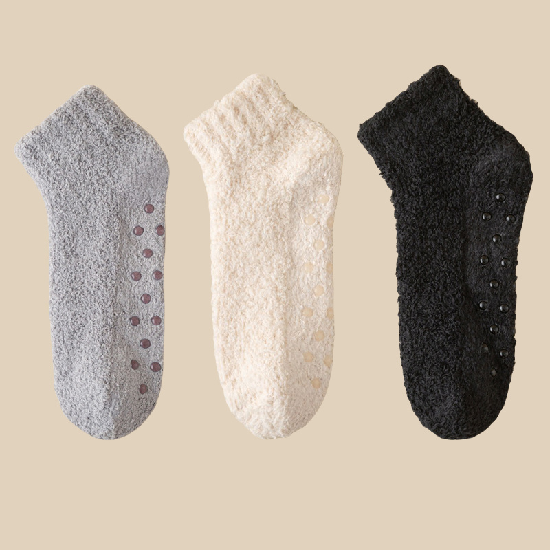 3 Pairs Women's Autumn And Winter Thick Warm Floor Socks Comfortable And Light Beige Friendly Adhesive Dot Socks