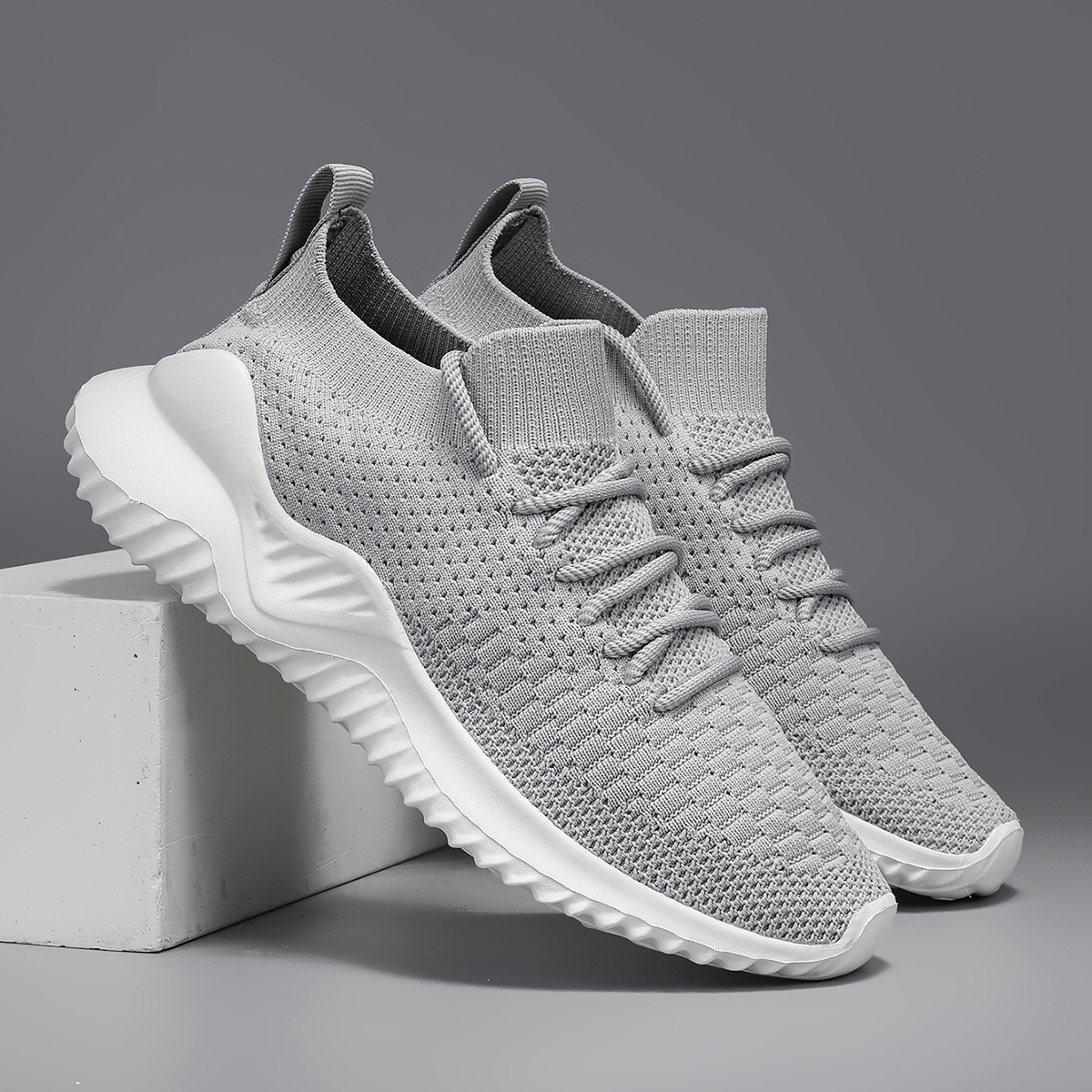 Men's Plus Wide Tread Running Shoes