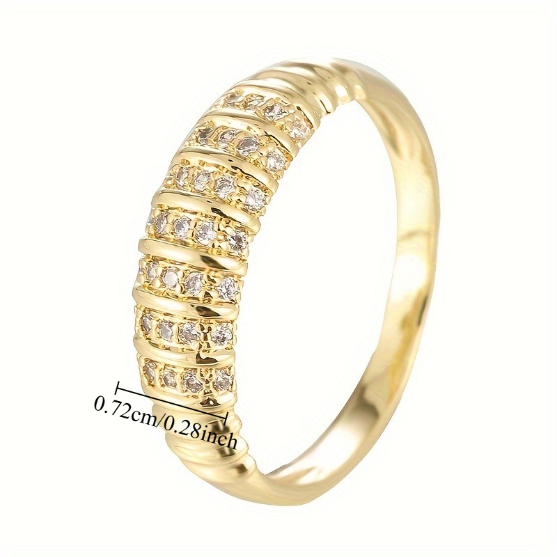 Women's Sparkling Multi-Layer Threaded Ring with Synthetic Zirconia