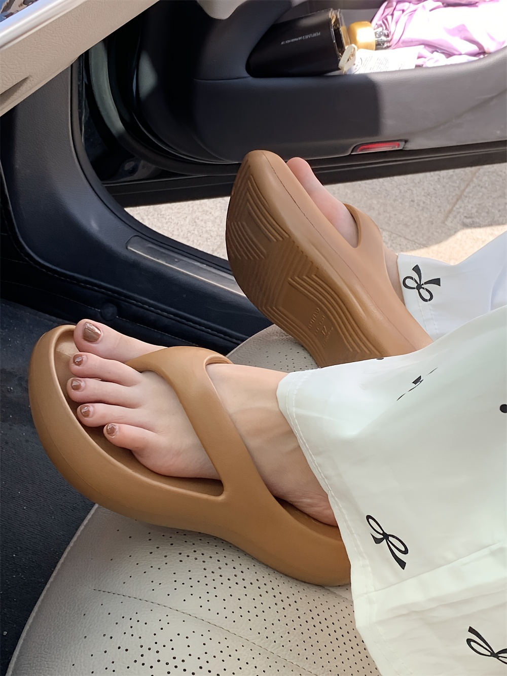 womens non   flops anti odor cushioned heel sandals lightweight   for women slip on casual slides for pool travel casual attire     durable   support eva material footwear poolside sandals    able sandals supportive sandals vacation essentials Product details 8