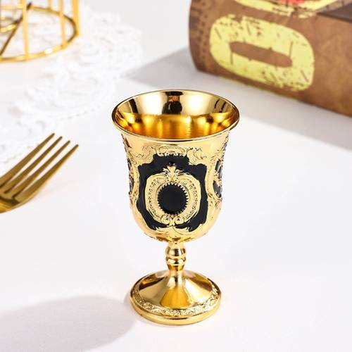 luxurious sense goblet with exquisite pattern printed elegant design for family friend neighbor gift