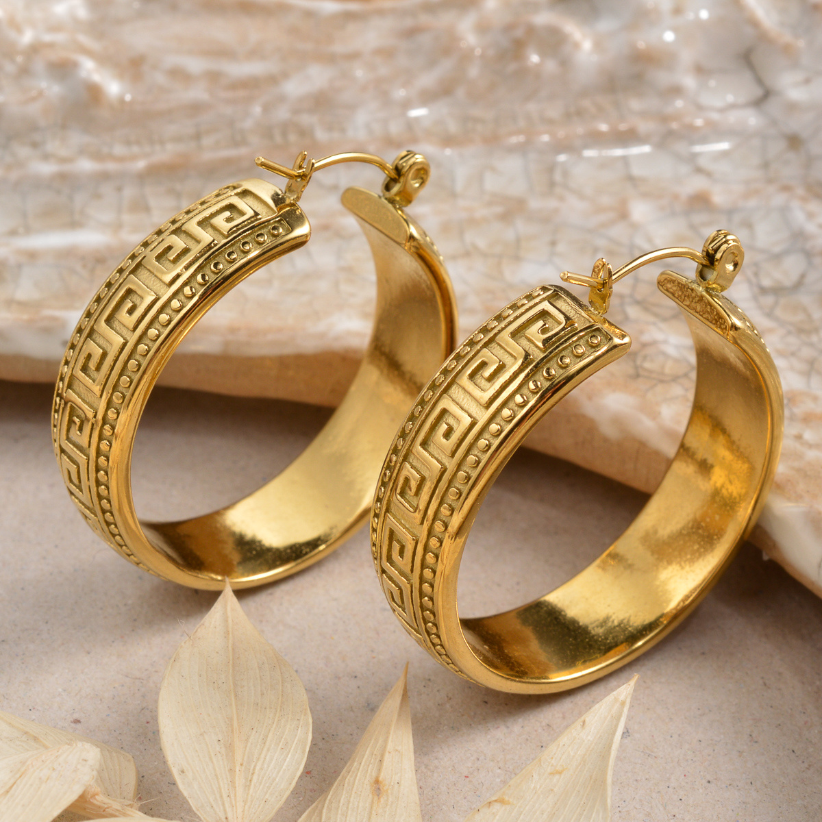 Image of 1 Set Of -style Geometric Unique Texture Golden Stainless Steel Earrings For Men And Women