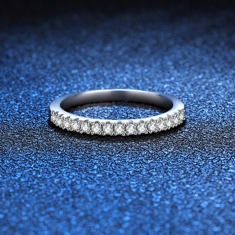 0.25 Carat 925 Silver Round Moissanite Ring — Stackable Gift
