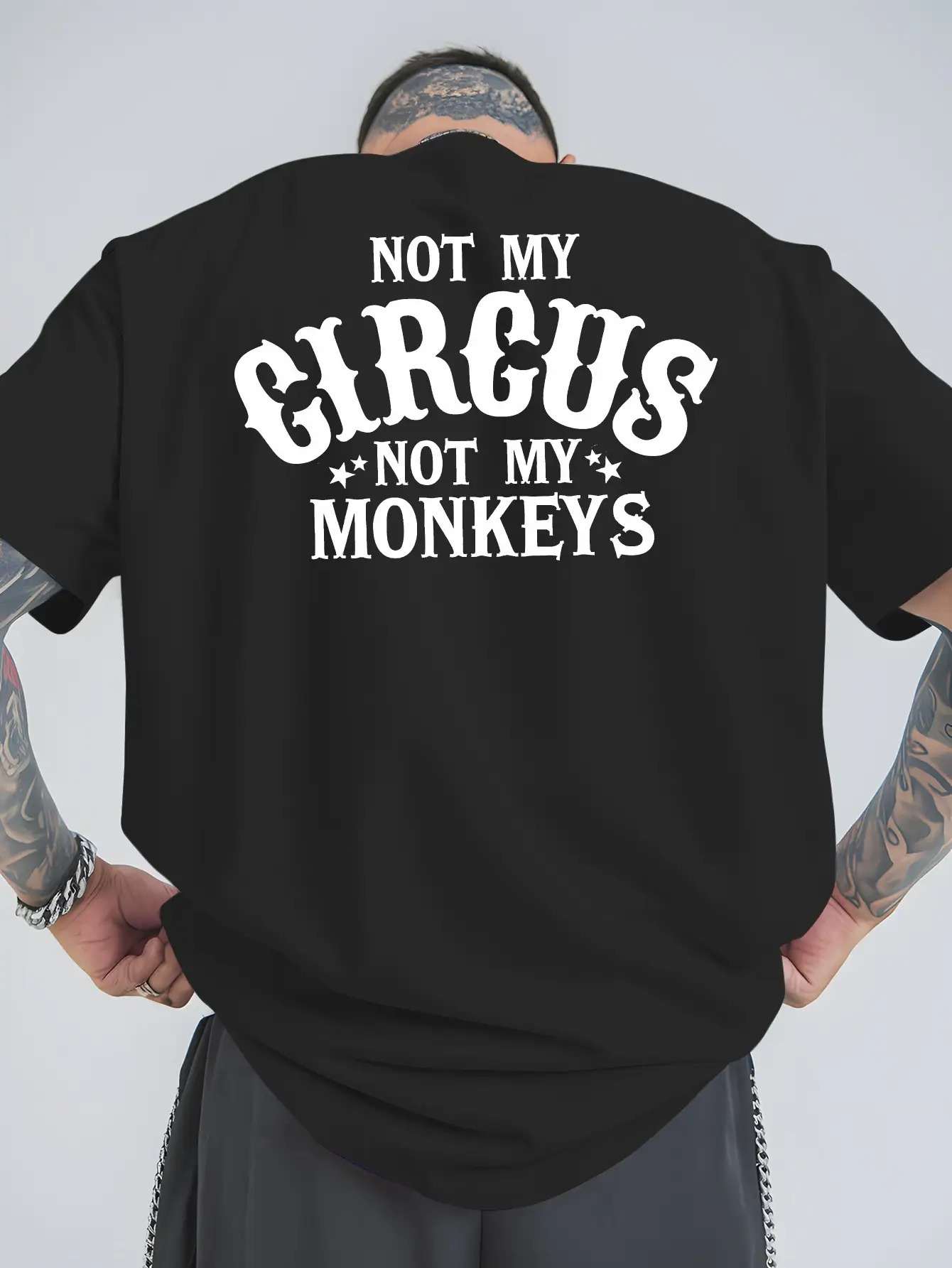 Maglietta Uomo Bianca 100% Cotone 180g Girocollo, Scritta “Not My Circus Not My Monkeys”, Confortevole Per Relax E Attività Esterne Estive_viptrois.com