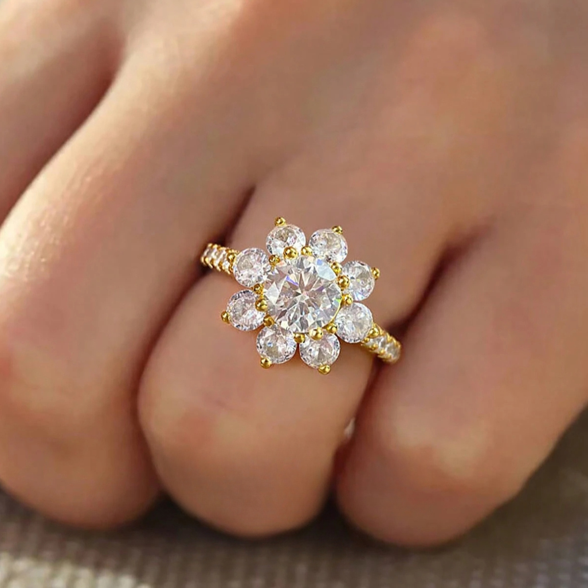1 Carat Synthetic Moissanite Sunflower Ring in 925 Silver