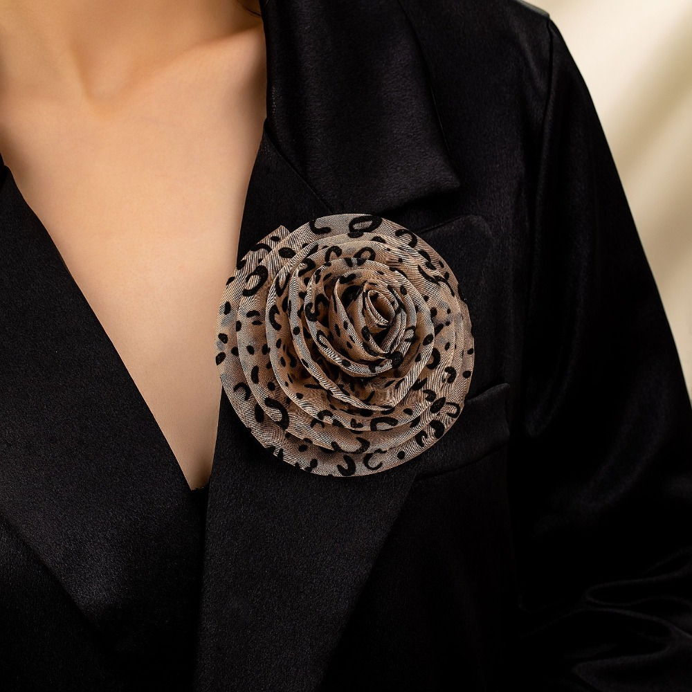 Leopard Print Floral Lace Brooch, Classic Fashion Accessory