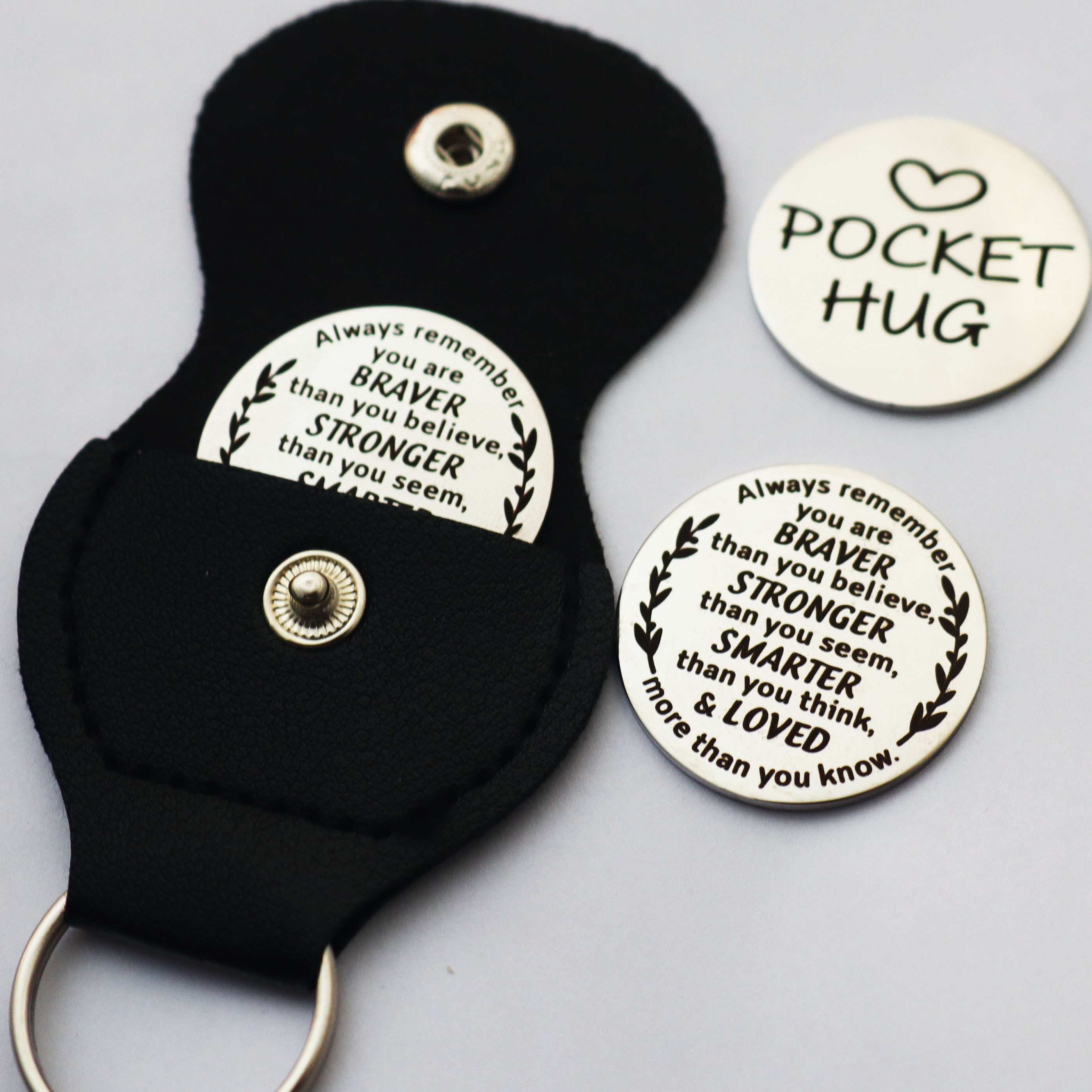 TEMU Double-sided Engraved Men' Hug Symbol Keychain Pendant With Encouraging Message - Elegant Motivational Gift For Birthdays, Christmas, Halloween, Parties & Daily Use