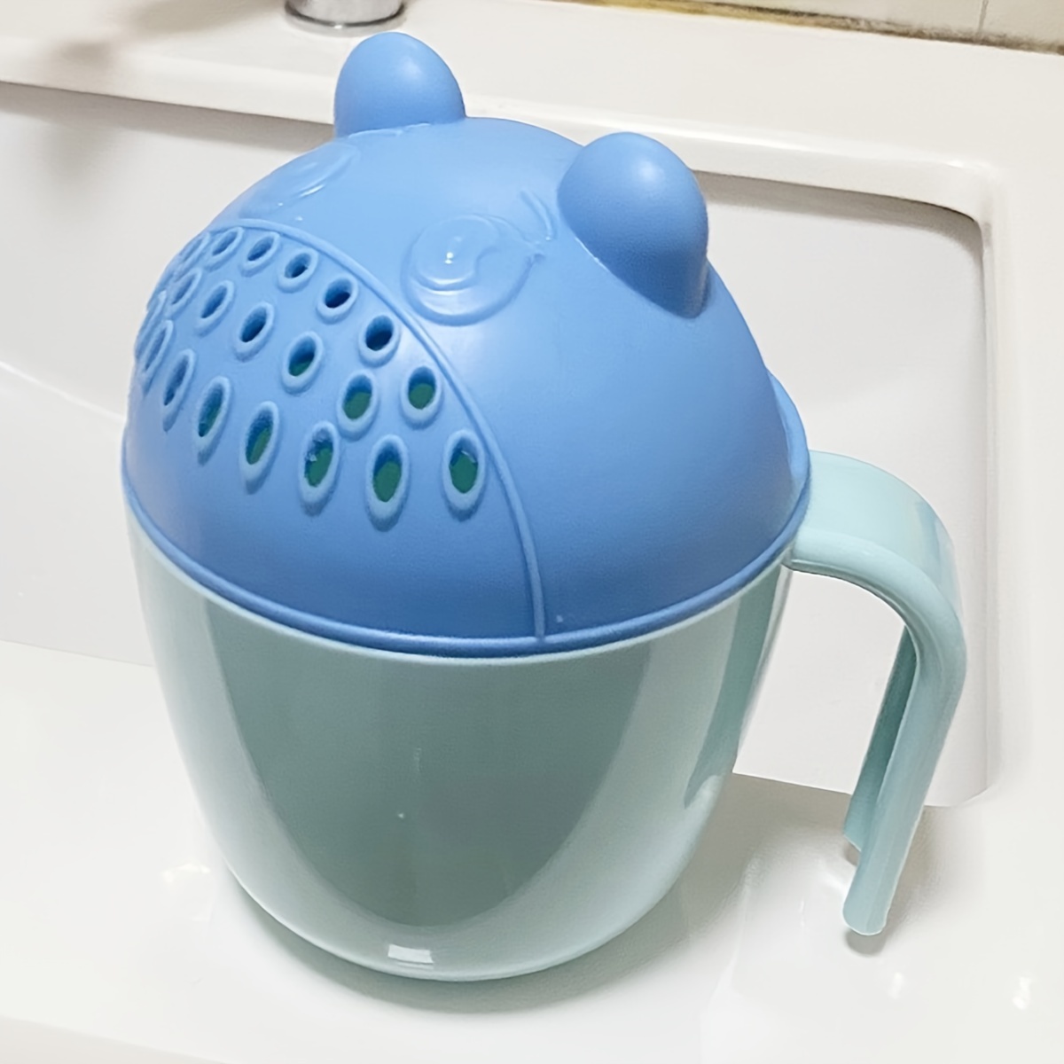 1pc Shower Cup, Cartoon Bear Shower Cup, Shampoo Cup Bathing Shampoo Ladle, Shower Spoon