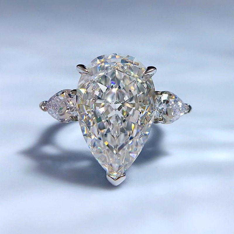 S925 Silvery Moissanite Ring for Women, Elegant Gift