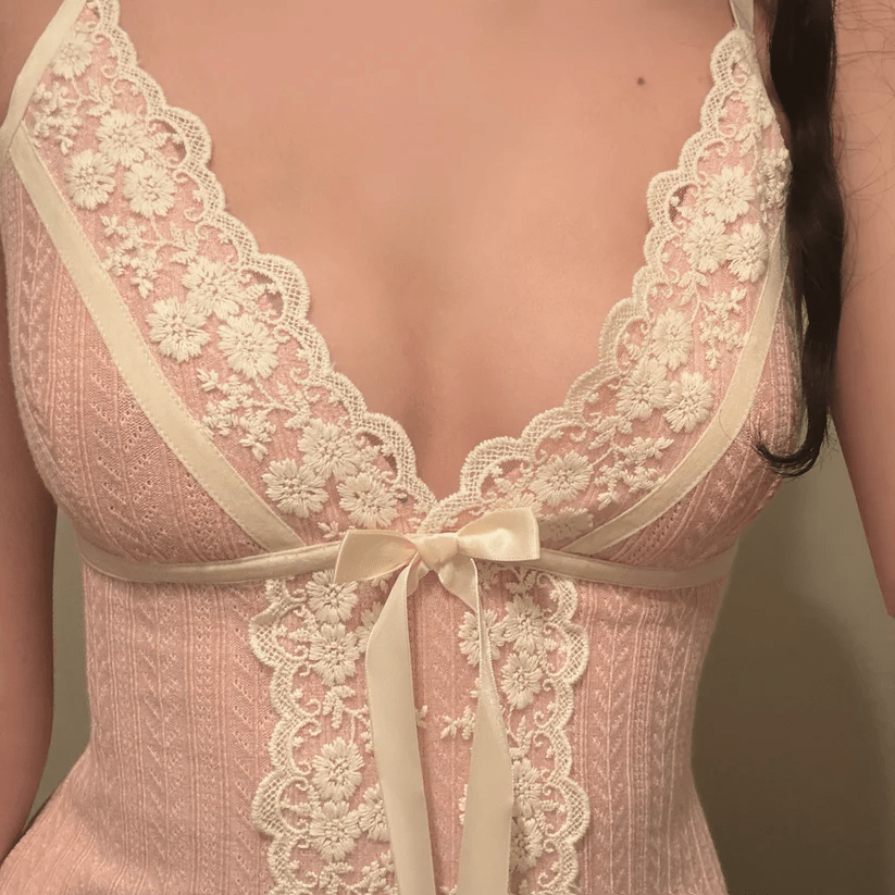 Women's Elegant Green Lace Camisole Top with V-Neck and Floral Pattern - Sexy Sleeveless Bustier with Satin Ribbon Belt, Non-Stretch Fabric for Summer Fashion