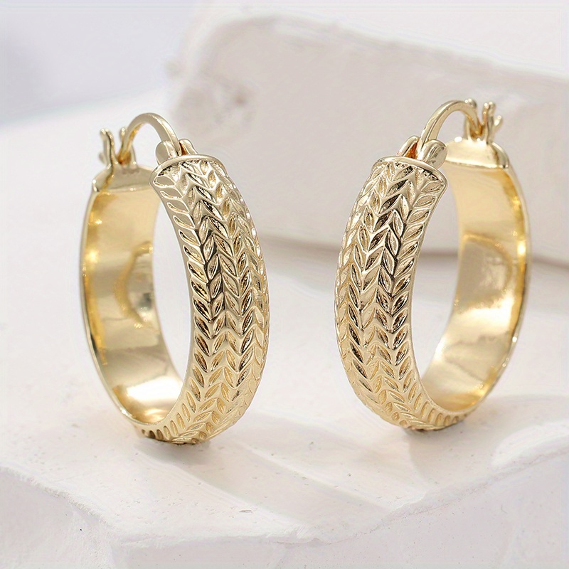 Women's Chunky Plated Hoop Earrings, Y2K Style for Parties