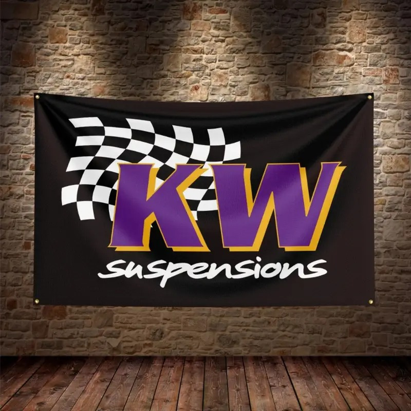 E-shop 1 Stück KW SUSPENSIONS 91,44x152,4 cm Auto Flagge - Langlebiges Polyester Digitaldruck mit Karomuster, Lebendiges Lila & Gelb auf Schwarz für