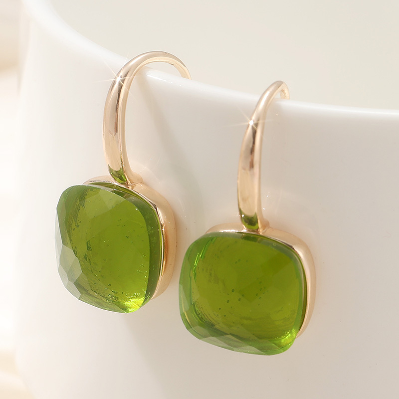 TEMU A Pair Of Simple Vintage Geometric Square Green Glass Earrings, Suitable For Women To Wear On Daily Casual Occasions And Vacations, For Her
