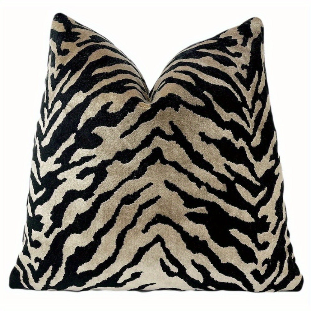 TEMU 1pc Of A Throw Pillow Cover Featuring A Single-sided In Taupe And Black, Suitable For Modern Decor, Great For Halloween And Stylish Environments, And An Gift