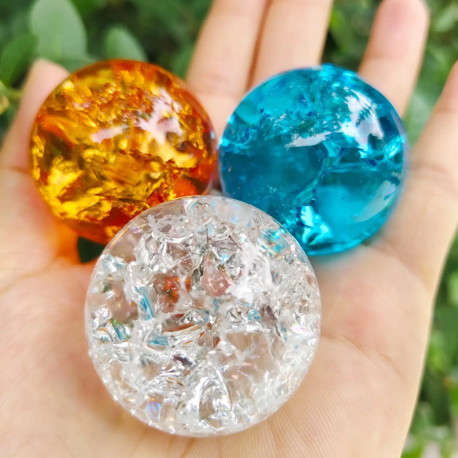 TEMU 3pcs Handcrafted Natural Crackle Glass Balls - Multicolor Crackle Suitable For Christmas Tabletop Decor, Natural Crackle Pattern Glass Spheres