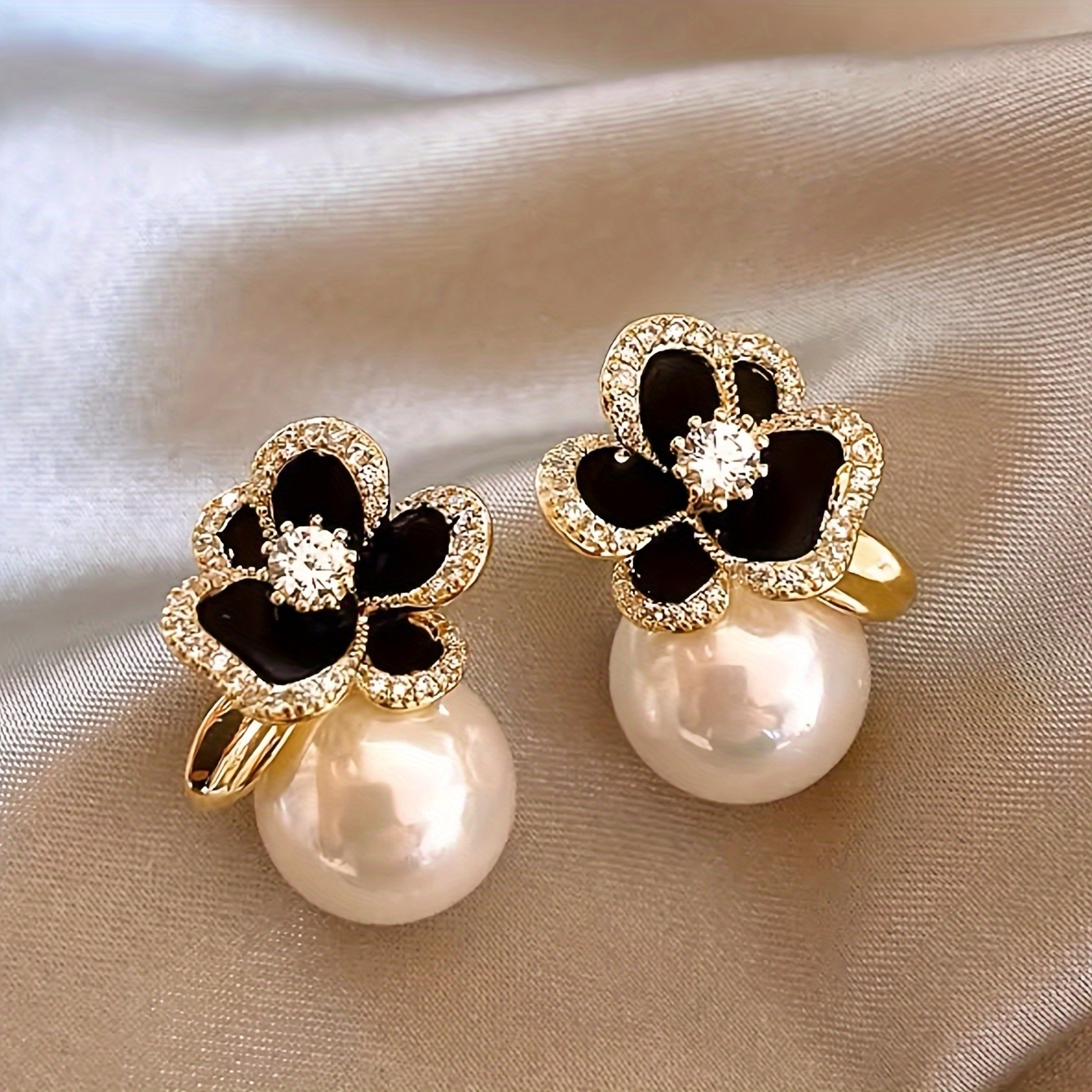 TEMU Sophisticated Black Rose And Pearl Earrings For Women - Vintage-style Alloy With Stainless Steel Posts, Suitable For Use, And Holiday Wear, Chic