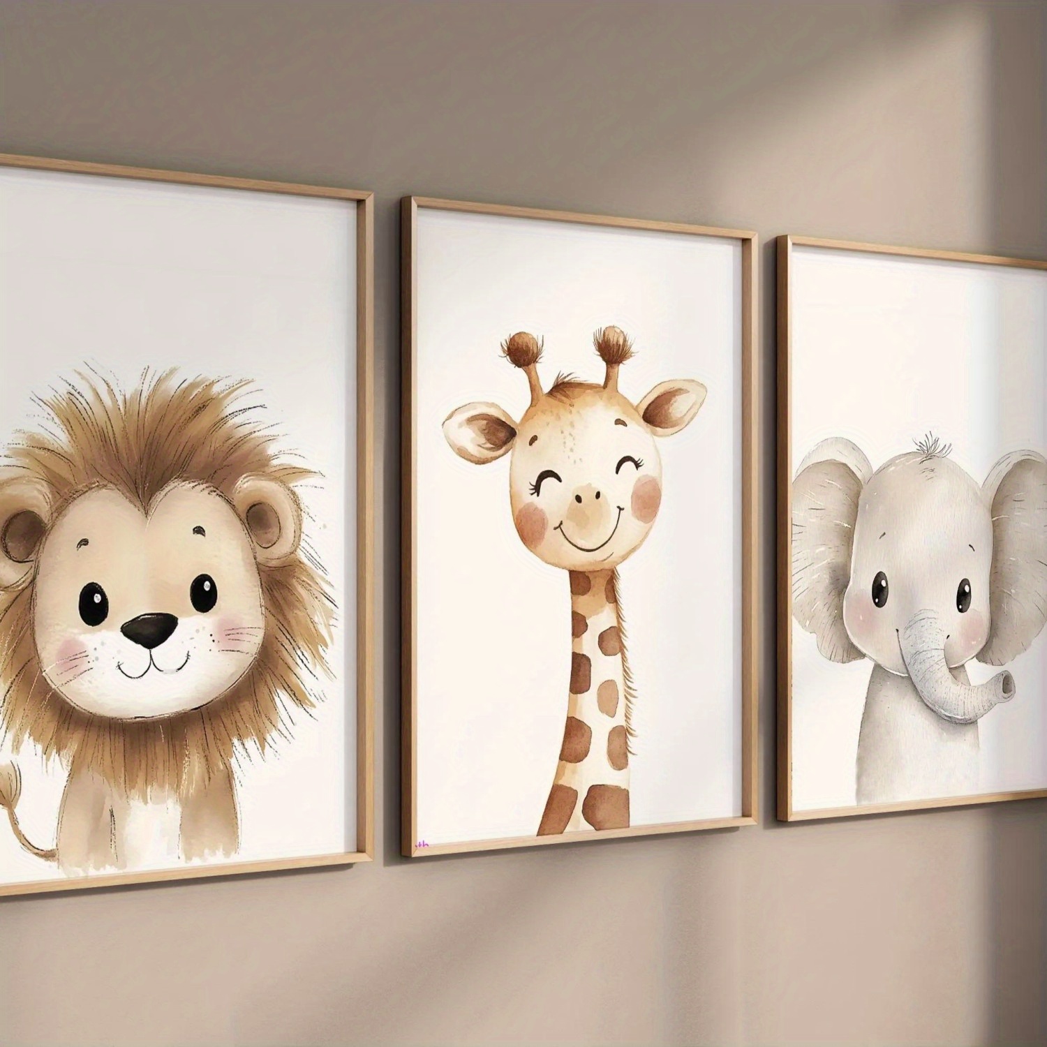 E-shop 3-teiliges Set Süße Cartoon-Tier-Wanddekoration, Löwe, Giraffe und Elefant Kunstposter, Lustige -Drucke auf Leinwand, Ideales Geschenk für