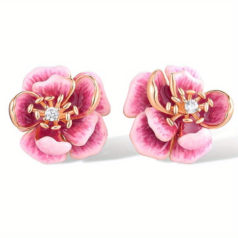 E-shop Exquisite dreidimensionale große Blumen-Steckerohrringe aus rosa Emaille mit synthetischem Zirkonia-Einsatz, eleganter roségoldener Schmuck,