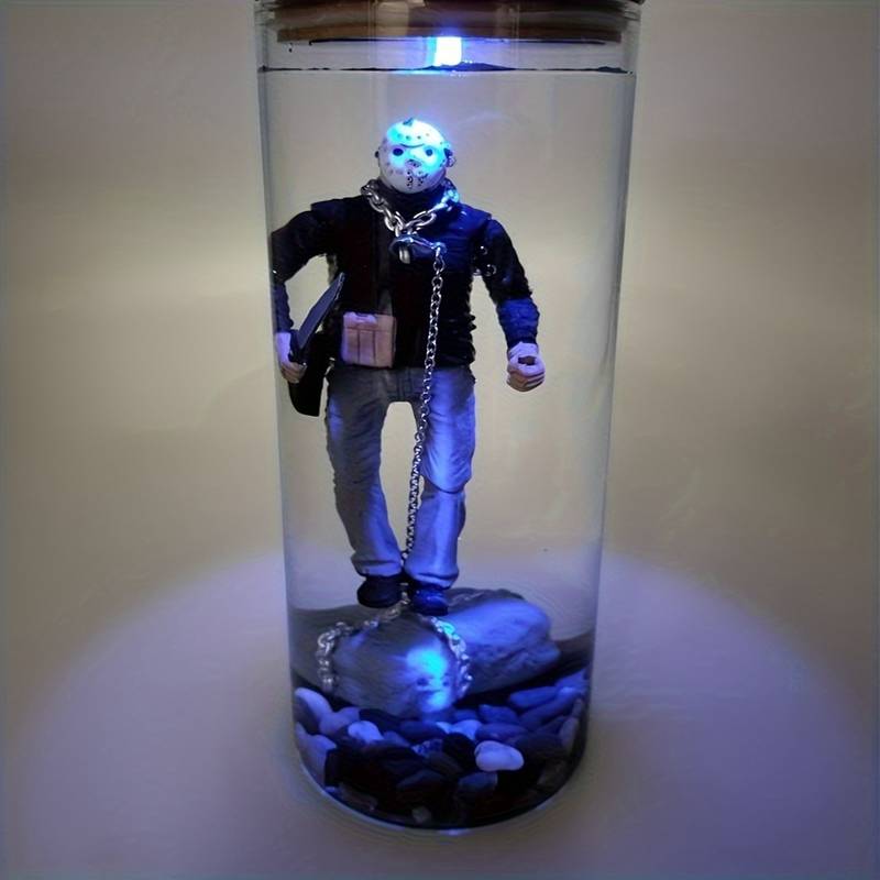 Voorhees Horrorlamp – Handgemaakt, Met LED-effect, Horrorfilm Merchandise, Collectible Decoratie