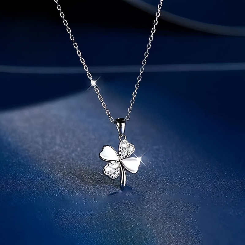 Image of 1pc Elegant Phase Petal April Grass Necklace For Women Hypoallergenic Stylish Gift Suitable For Daily Wear, Dating, Weddings, Graduation , Music Festivals, Banquets- For Family,