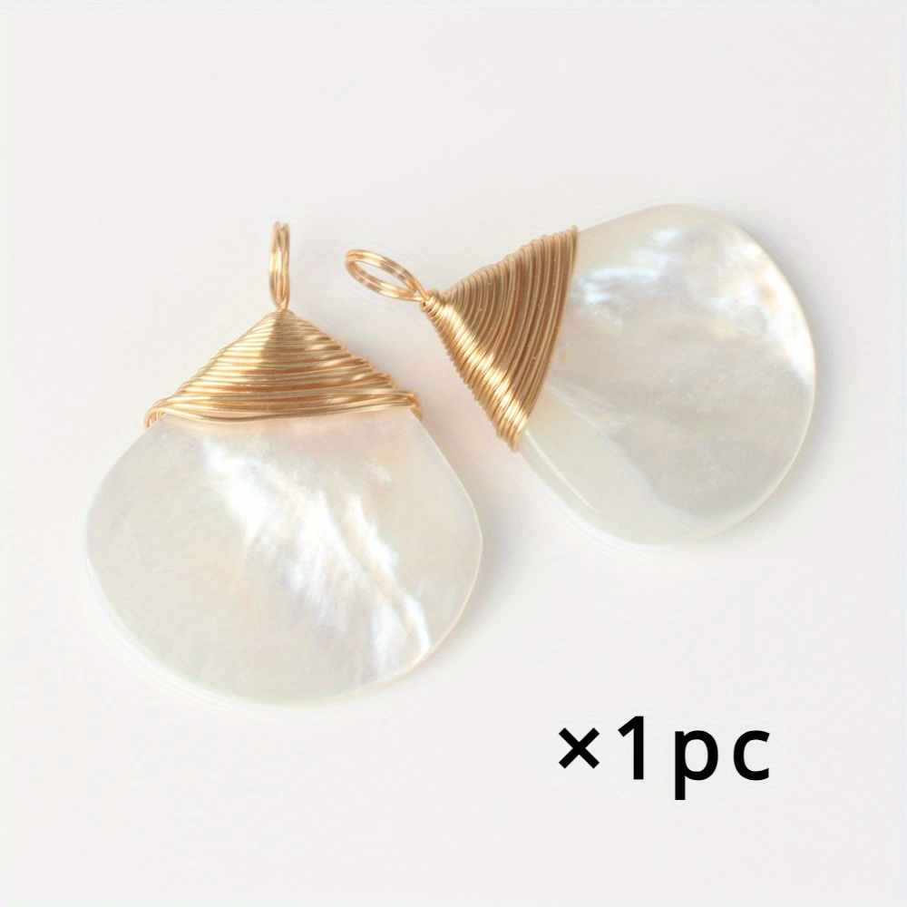 Baroque Hand-wound Triangle Fan-shaped Pendant Necklace Pendant