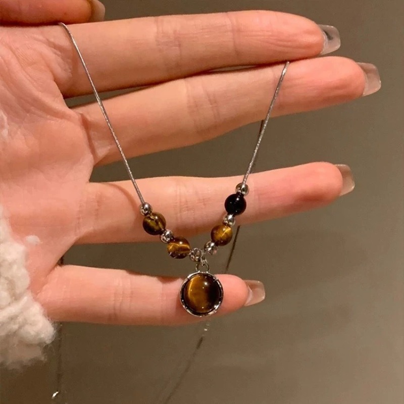 TEMU 1 Pendentif Œil de Tigre Brun Rond, Collier Vintage Polyvalent en Acier Inoxydable pour Automne/Hiver, Chaîne Élégante et Haut de Gamme pour
