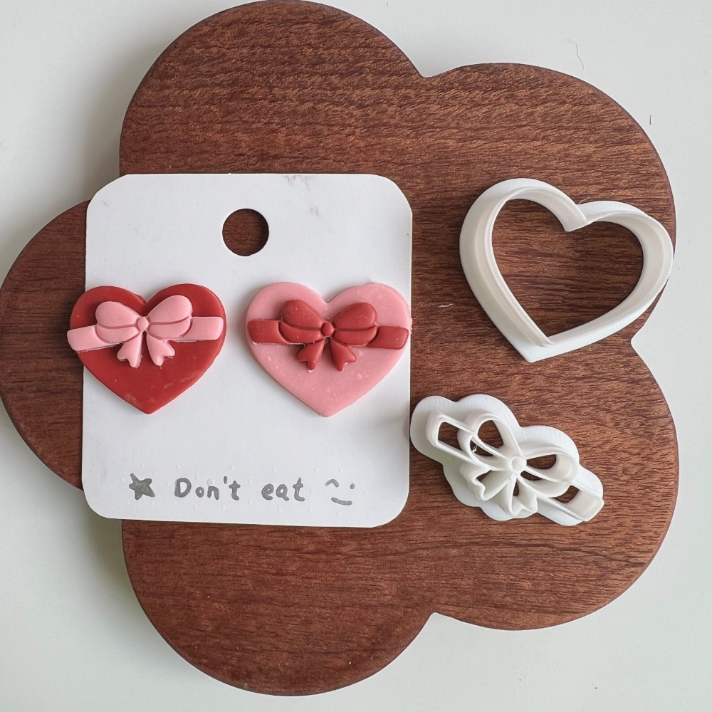 

2pcs Valentine's Day Polymer Clay Cutters Set - Heart & Bow Shaped Molds For Diy Earrings & Pendants, Soft Pottery Crafting Tools With "" Tag