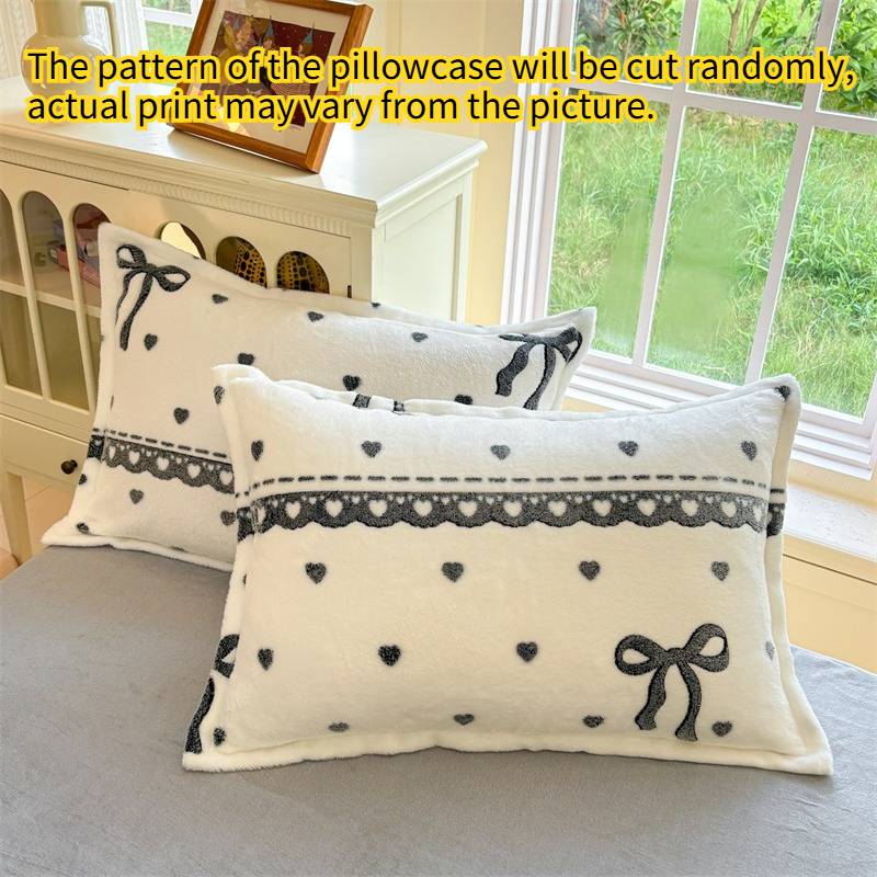TEMU Lot de 2 taies d'oreiller en flanelle à motif de neige pour lit - Housses de coussin douces et chaudes avec fermeture éclair, nœud blanc et